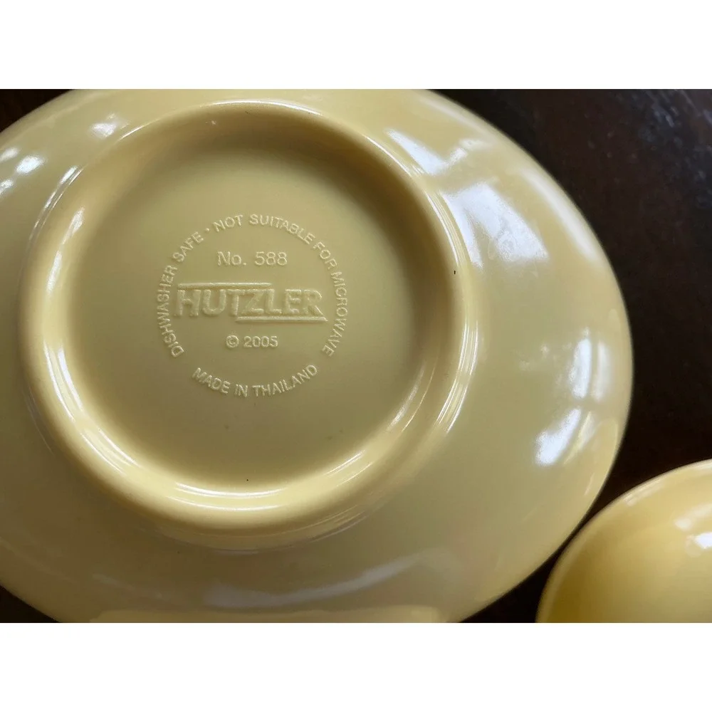 Hutzler Y2K Nesting Bowls Oval Melamine Yellow Set of 3 Retro Kitchen Small